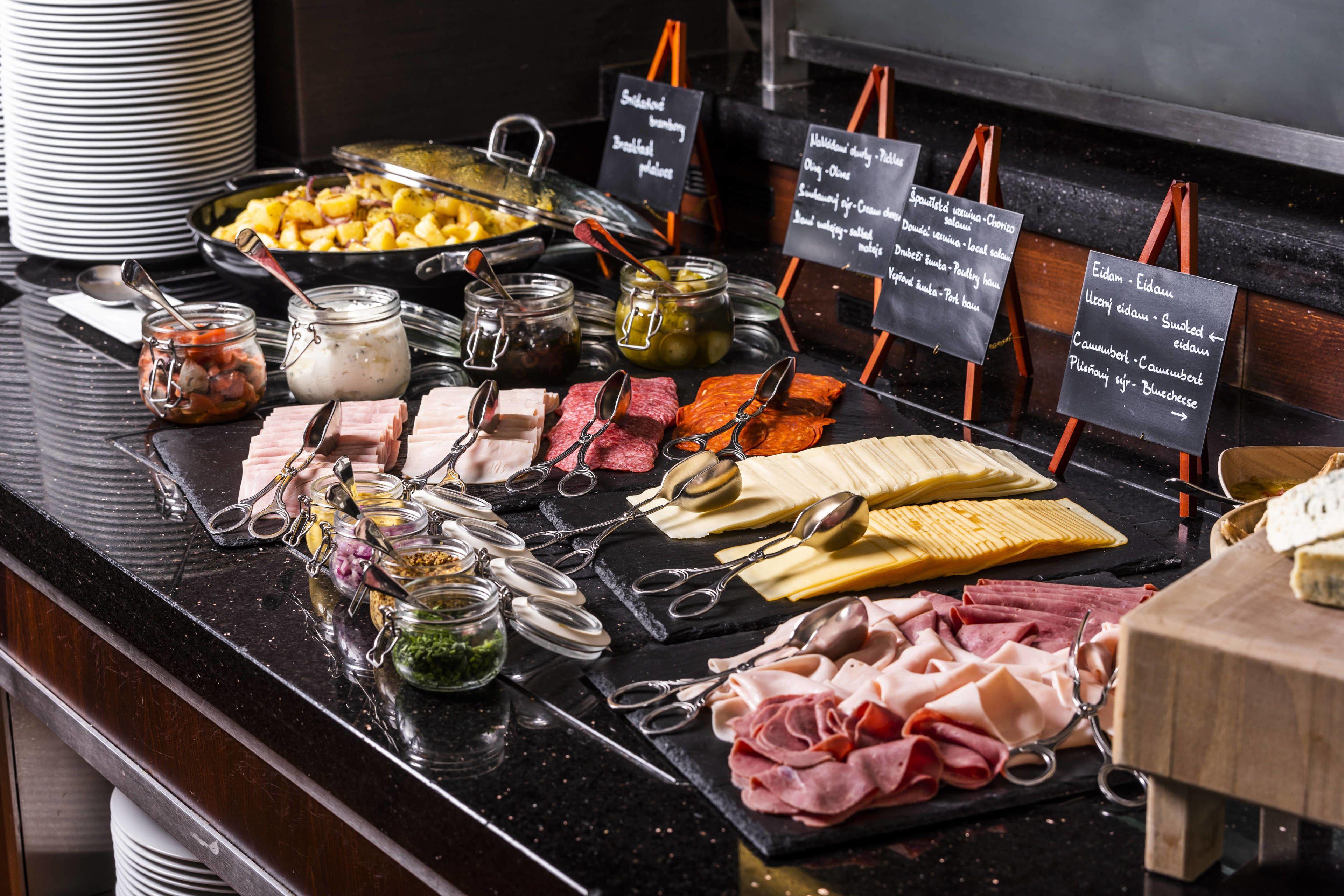 Courtyard By Marriott Prague City — Photos 1